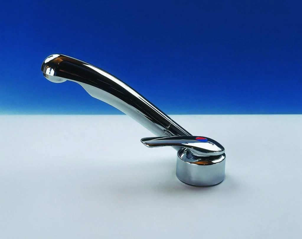 Reich TWIST Mixer Tap Chrome - Right Hand 1 Reich TWIST Mixer Tap Chrome - Right Hand