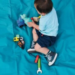 Klean Kanteen Kids Sippy Cup 335ml - Shark 14 Klean Kanteen Kids Sippy Cup 335ml - Shark -Kampa Store 2019 K12CSIPPY BB BoyWithToys sippy bottle lifestyle b020b1ef cfbb 4971 b565 e3a720d9d0a2