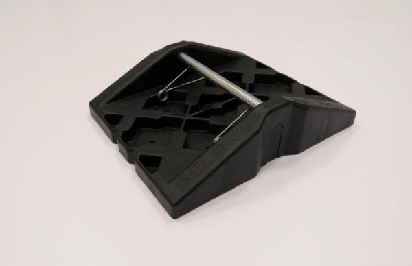 Milenco Stacka Corner Feet X 4 1 Milenco Stacka Corner Feet X 4