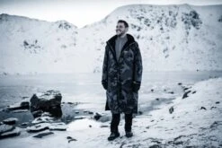 Dryrobe Advance Long Sleeve Black Camouflage - RECYCLED -Kampa Store 3F1A32342048 2024x2024 bbaddffc 7d54 49c3 a48c 4563154ccd63