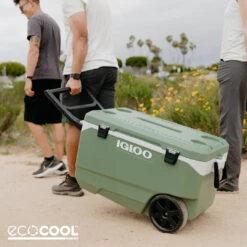 Igloo ECOCOOL Latitude 90 QT Roller Cooler 16 Igloo ECOCOOL Latitude 90 QT Roller Cooler -Kampa Store EcoCool PackablePuffer NATIVE Social 1080x1080 1