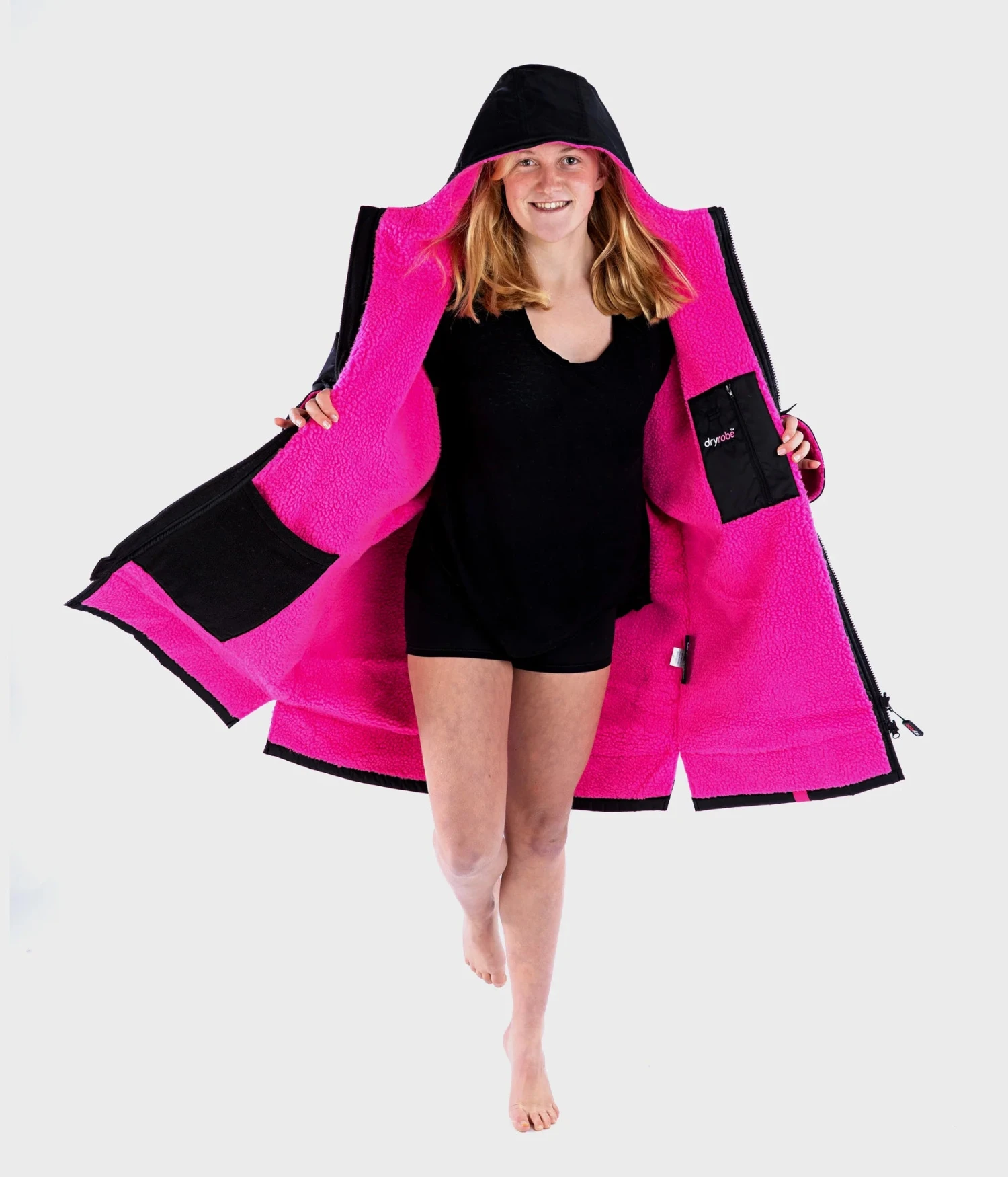 Dryrobe Advance Kids Long Sleeve BLACK PINK - RECYCLED 5 Dryrobe Advance Kids Long Sleeve BLACK PINK - RECYCLED - Image 5