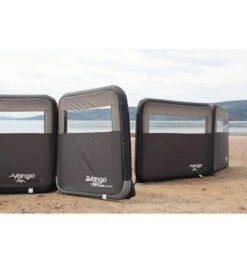 Kampa Store -Kampa Store airbeam modular windbreak gate 1