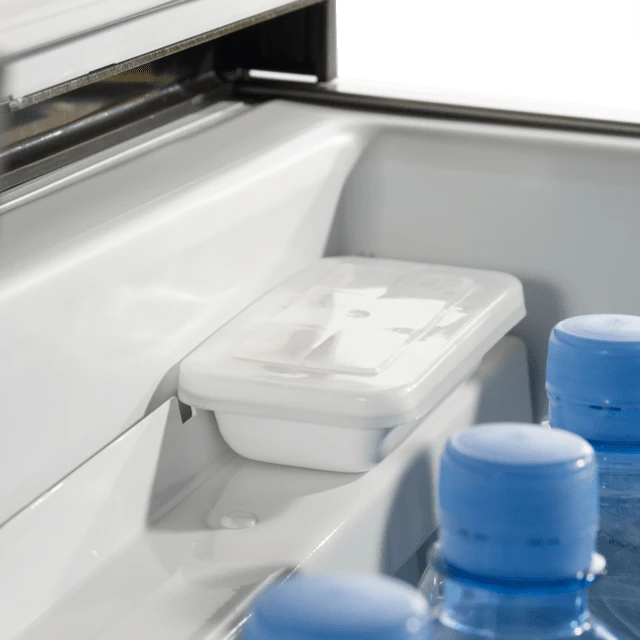 Dometic ACX3 40 G Combicool Camping 3 Way Fridge 12volt Mains Gas 5 Dometic ACX3 40 G Combicool Camping 3 Way Fridge 12volt Mains Gas - Image 5