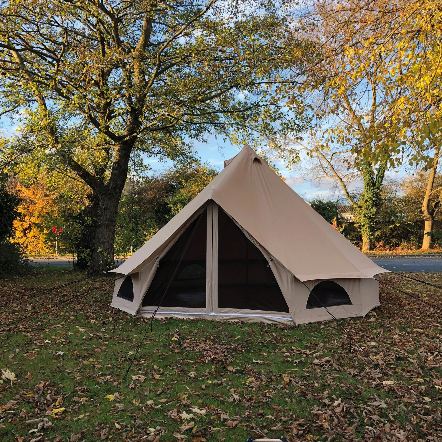 Quest Signature 4m Classic Bell Tent 9 Quest Signature 4m Classic Bell Tent - Image 9