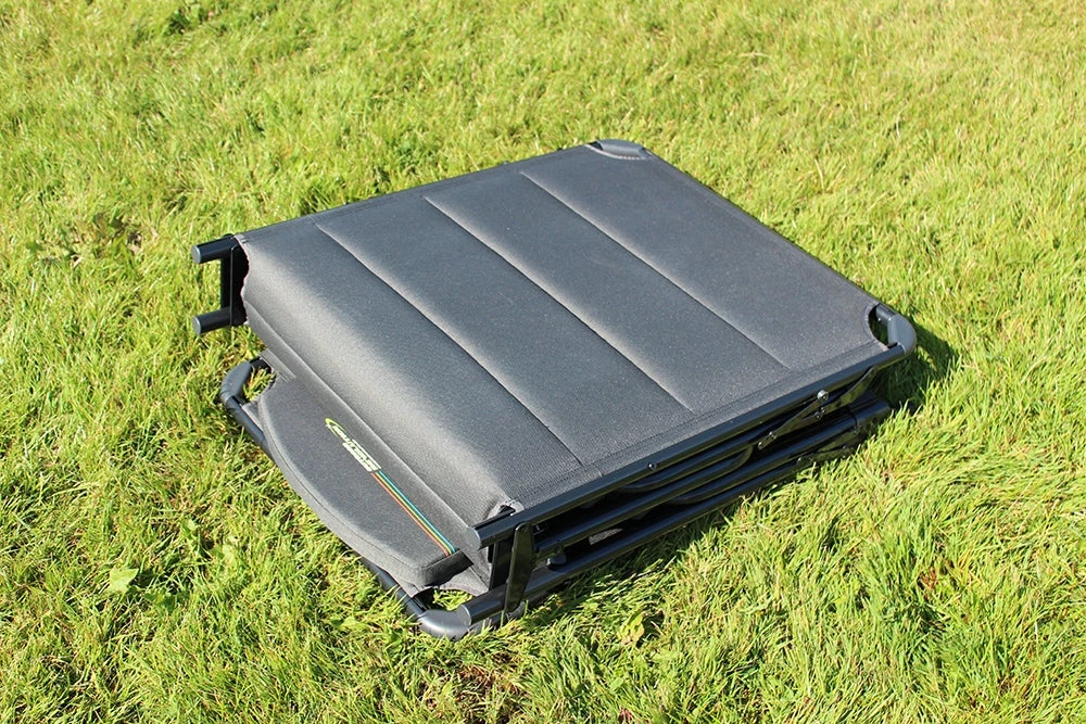 Outdoor Revolution Premium Lounger Folding Camp Bed 5 Outdoor Revolution Premium Lounger Folding Camp Bed - Image 5