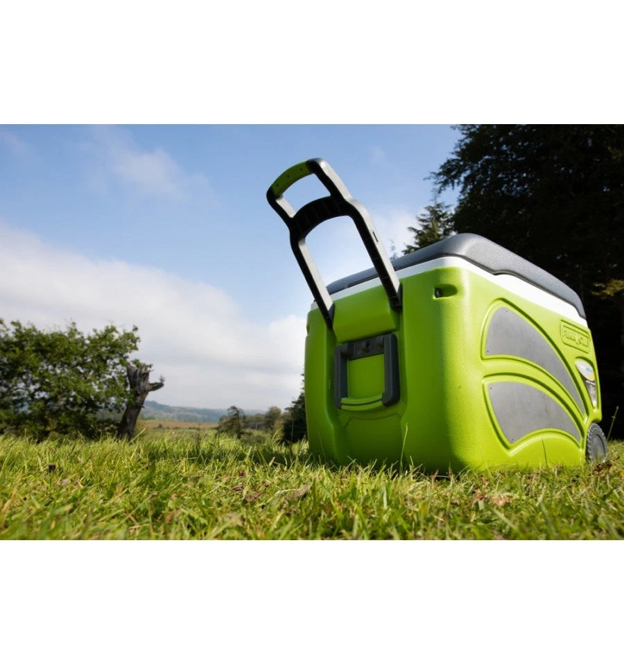 Vango Pinnacle Wheelie 45L Coolbox 7 Vango Pinnacle Wheelie 45L Coolbox - Image 7